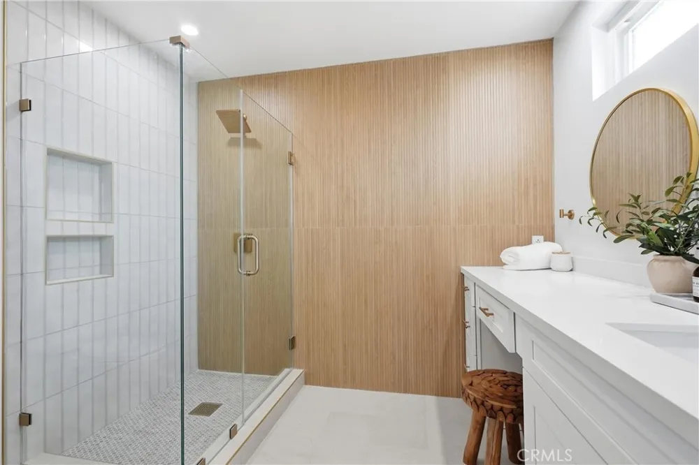 1202 Limerick Placentia, CA 92870