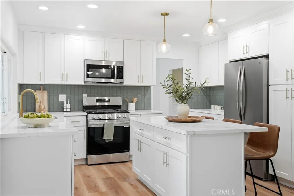 1202 Limerick Placentia, CA 92870