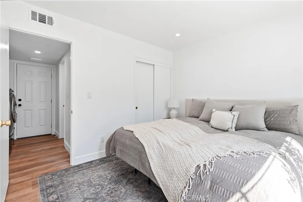 1202 Limerick Placentia, CA 92870