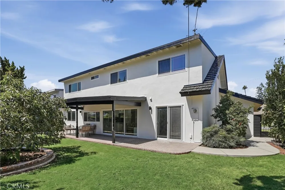 1202 Limerick Placentia, CA 92870