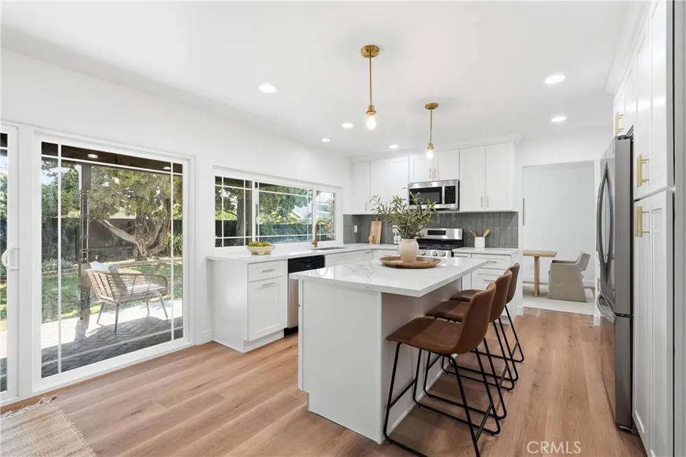 1202 Limerick Placentia, CA 92870