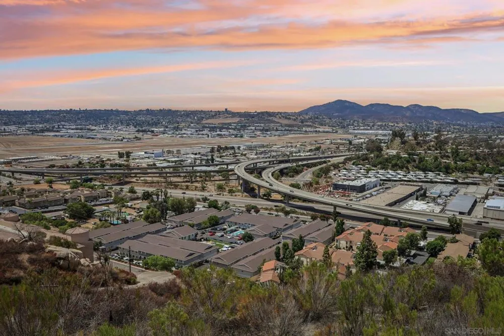 8731 Graves Ave Unit 32 Santee, CA 92071