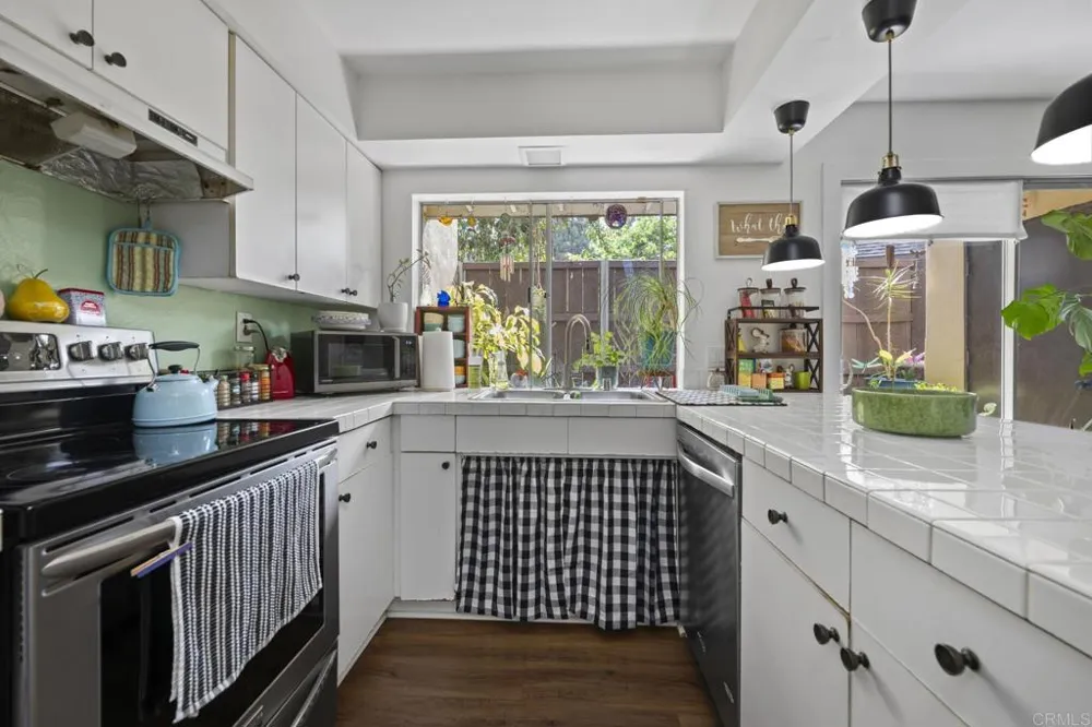 7958 Mission Center Court #B San Diego, CA 92108