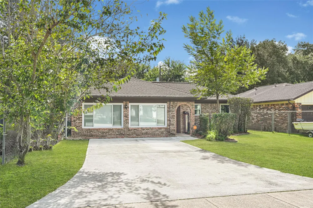 2509 Pearland Avenue Pearland, TX 77581