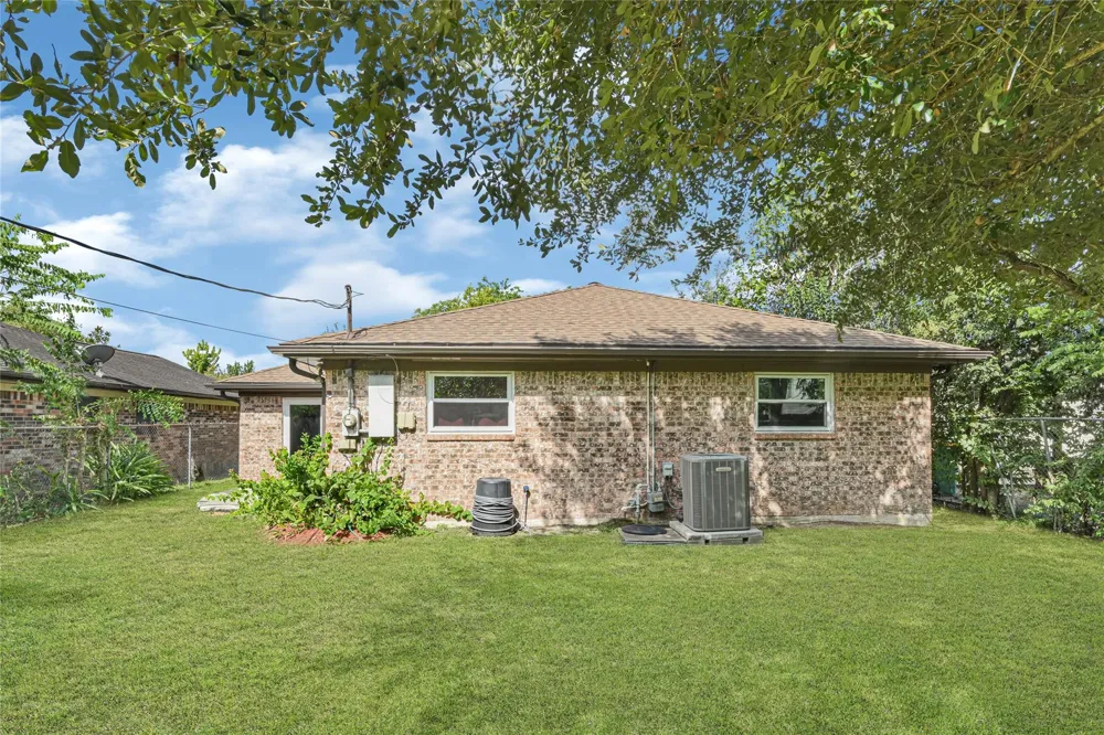 2509 Pearland Avenue Pearland, TX 77581
