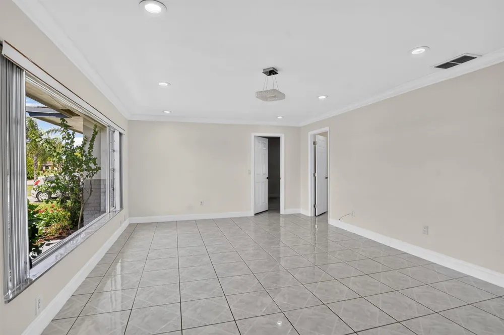 4602 BISON STREET Boca Raton, FL 33428