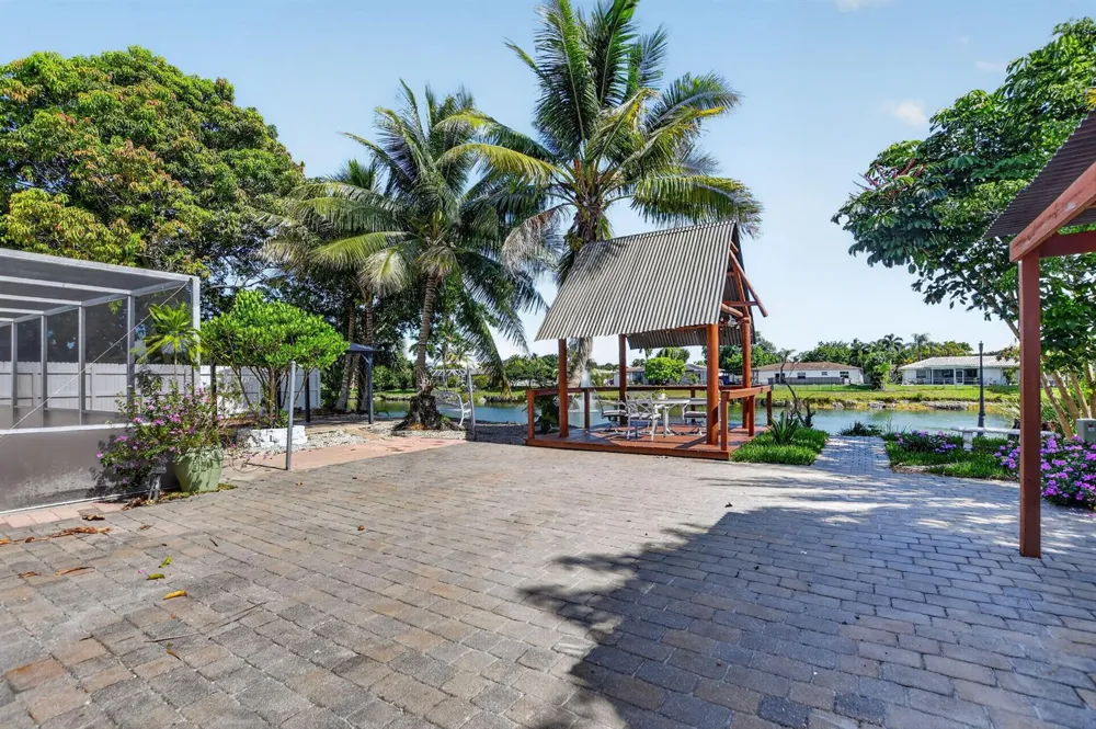4602 BISON STREET Boca Raton, FL 33428