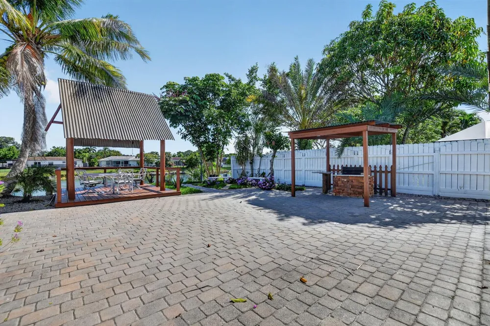 4602 BISON STREET Boca Raton, FL 33428