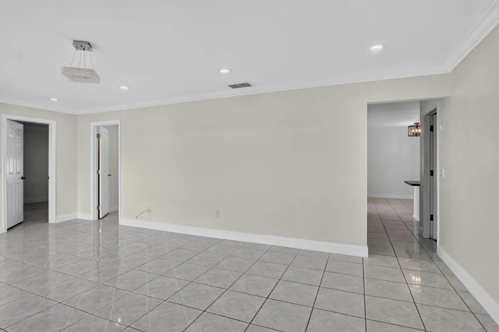 4602 BISON STREET Boca Raton, FL 33428