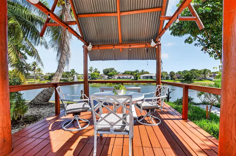 4602 BISON STREET Boca Raton, FL 33428