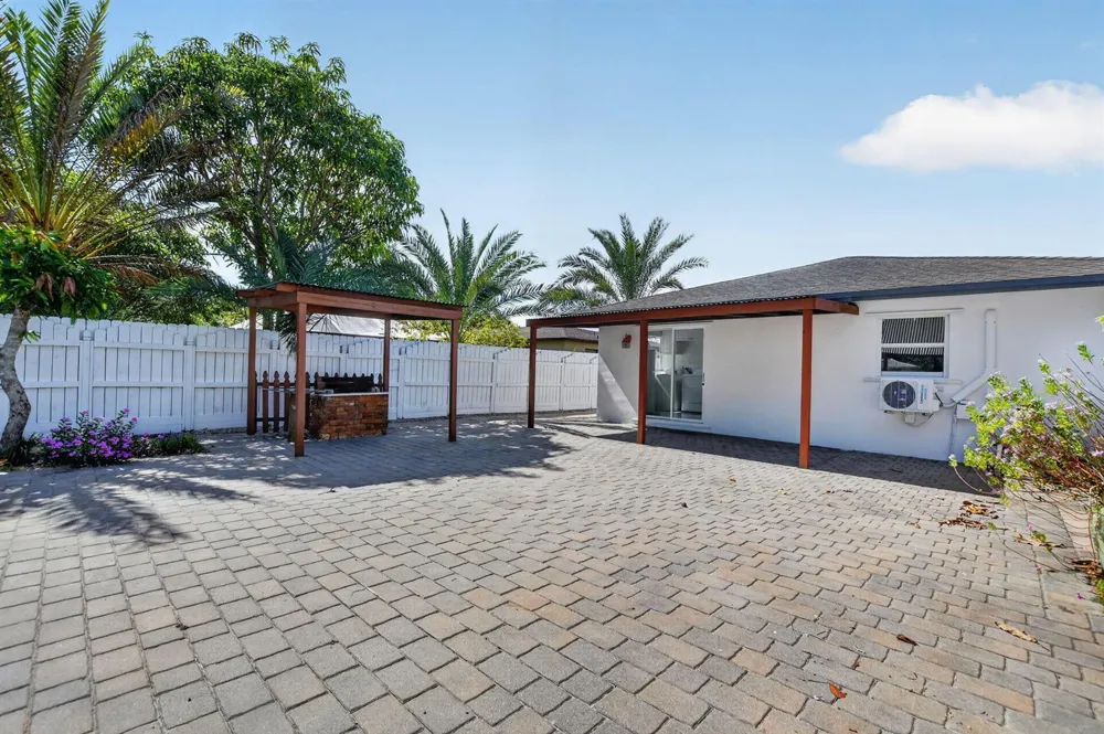 4602 BISON STREET Boca Raton, FL 33428