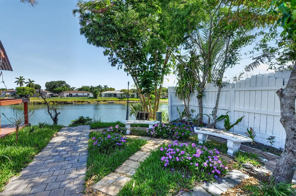 4602 BISON STREET Boca Raton, FL 33428