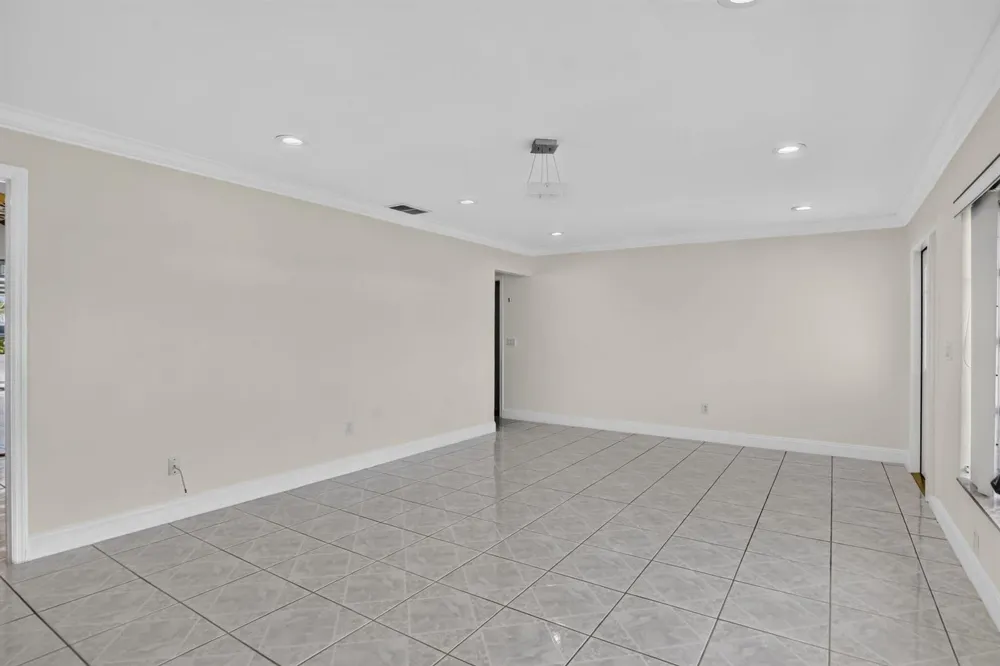 4602 BISON STREET Boca Raton, FL 33428