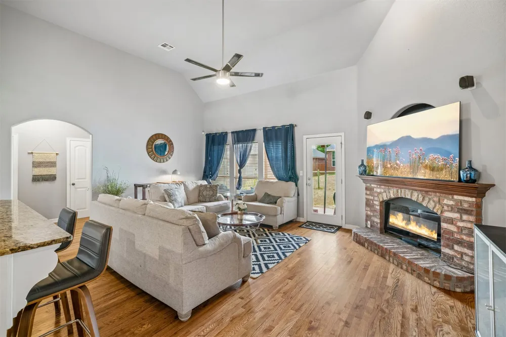 710 W 40th Street Sand Springs, OK 74063