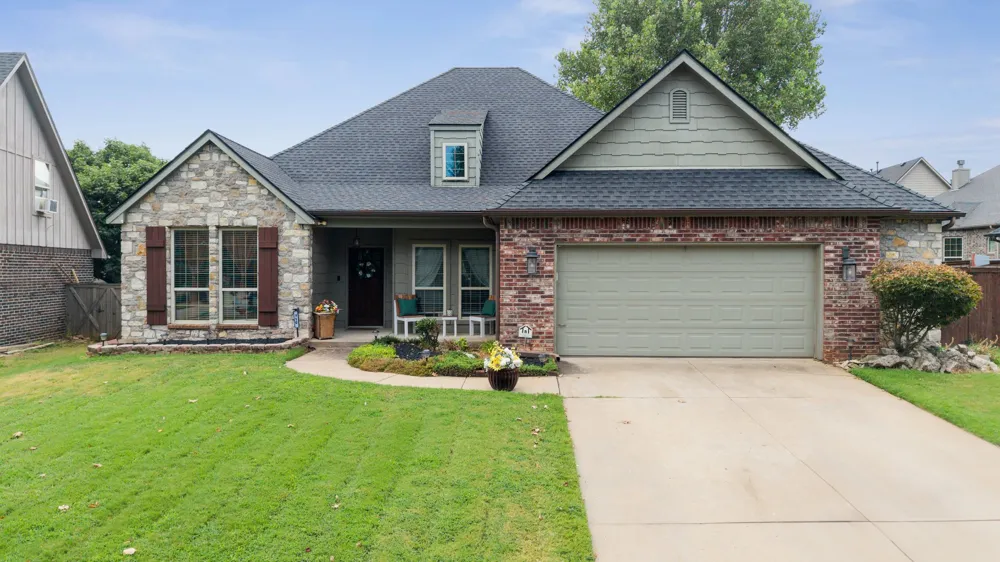 710 W 40th Street Sand Springs, OK 74063