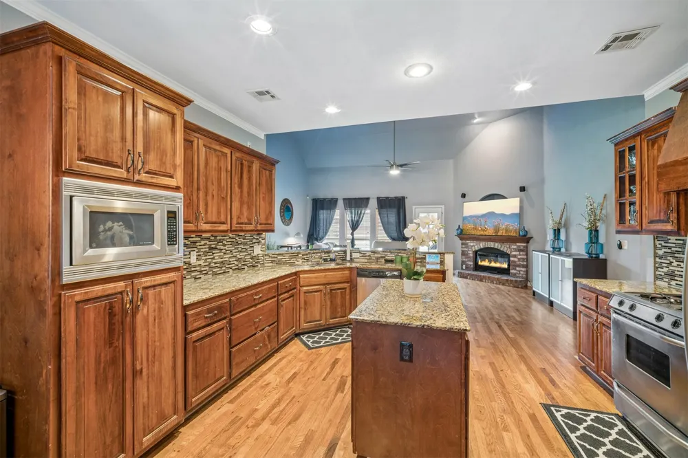 710 W 40th Street Sand Springs, OK 74063
