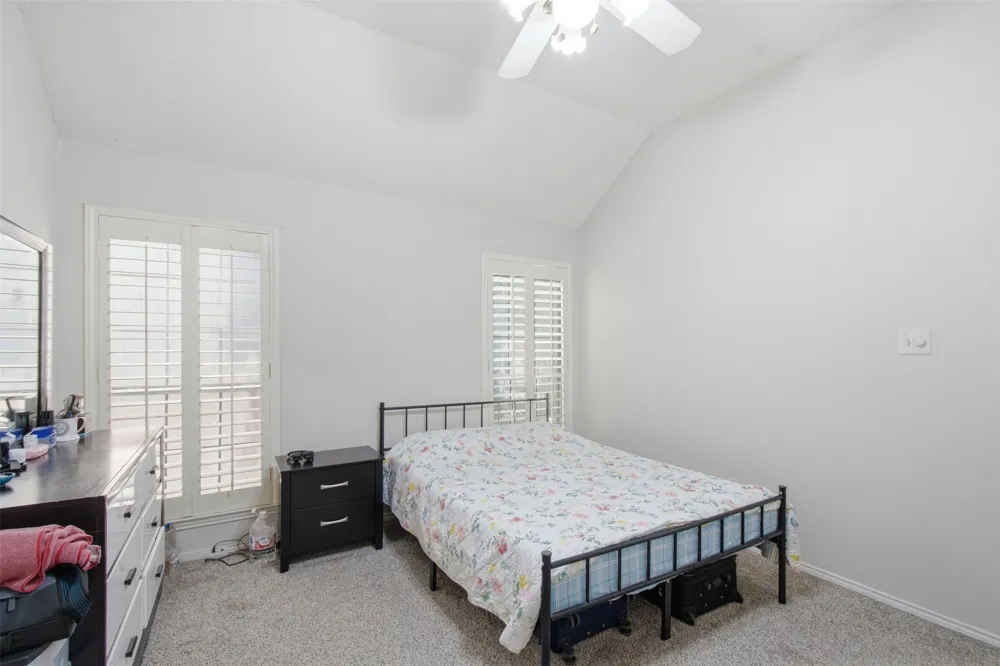 923 Newport Drive Mesquite, TX 75149