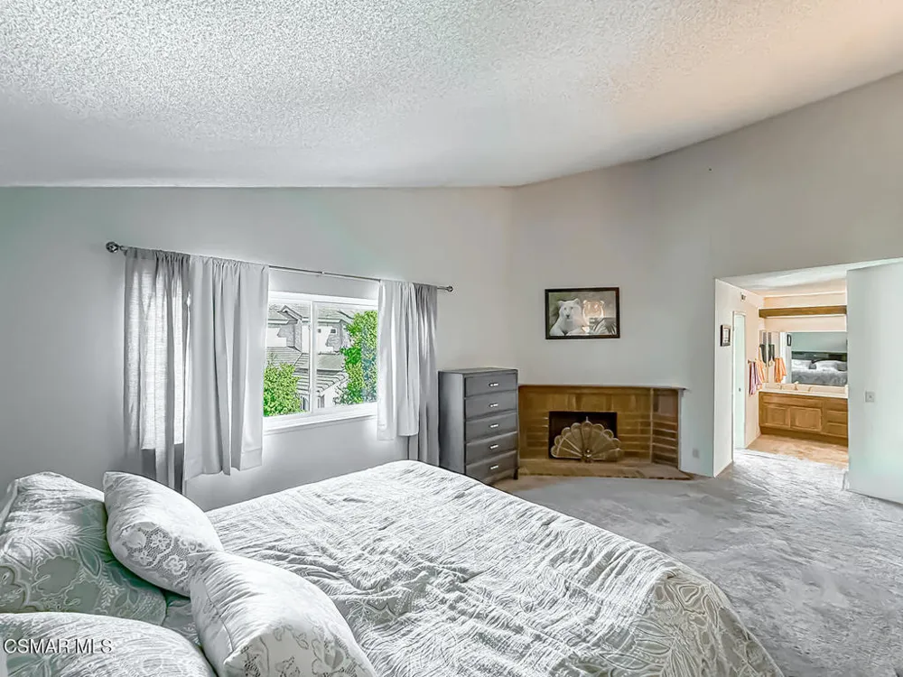 564 Strauss Drive Newbury Park, CA 91320