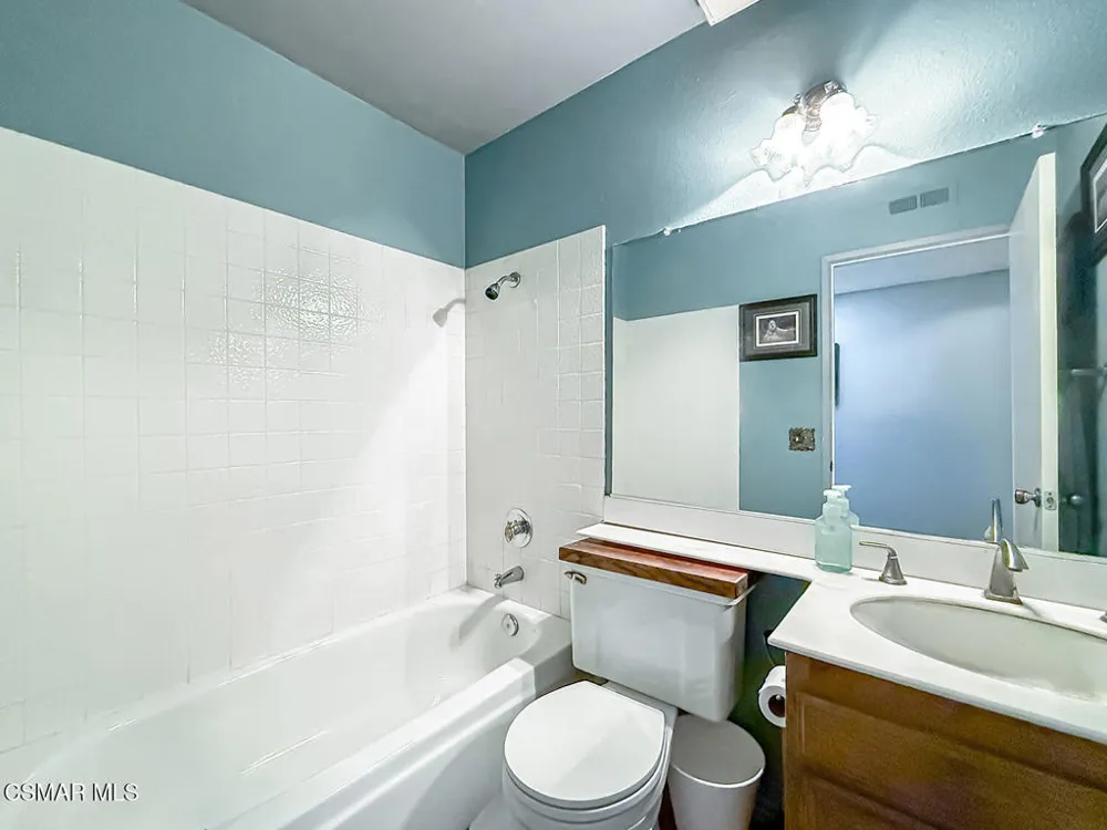 564 Strauss Drive Newbury Park, CA 91320
