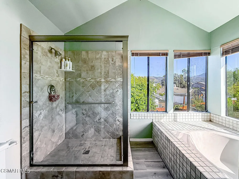 564 Strauss Drive Newbury Park, CA 91320