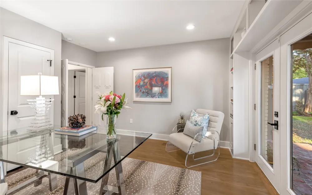 4541 Westway Avenue Highland Park, TX 75205