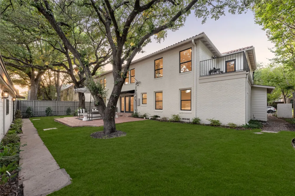 4541 Westway Avenue Highland Park, TX 75205