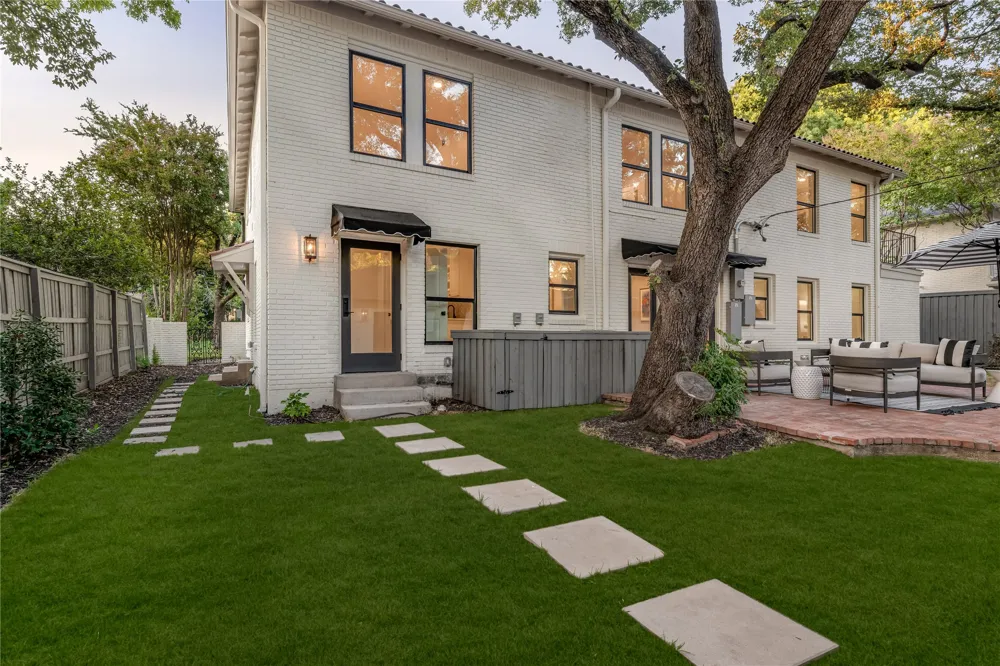 4541 Westway Avenue Highland Park, TX 75205