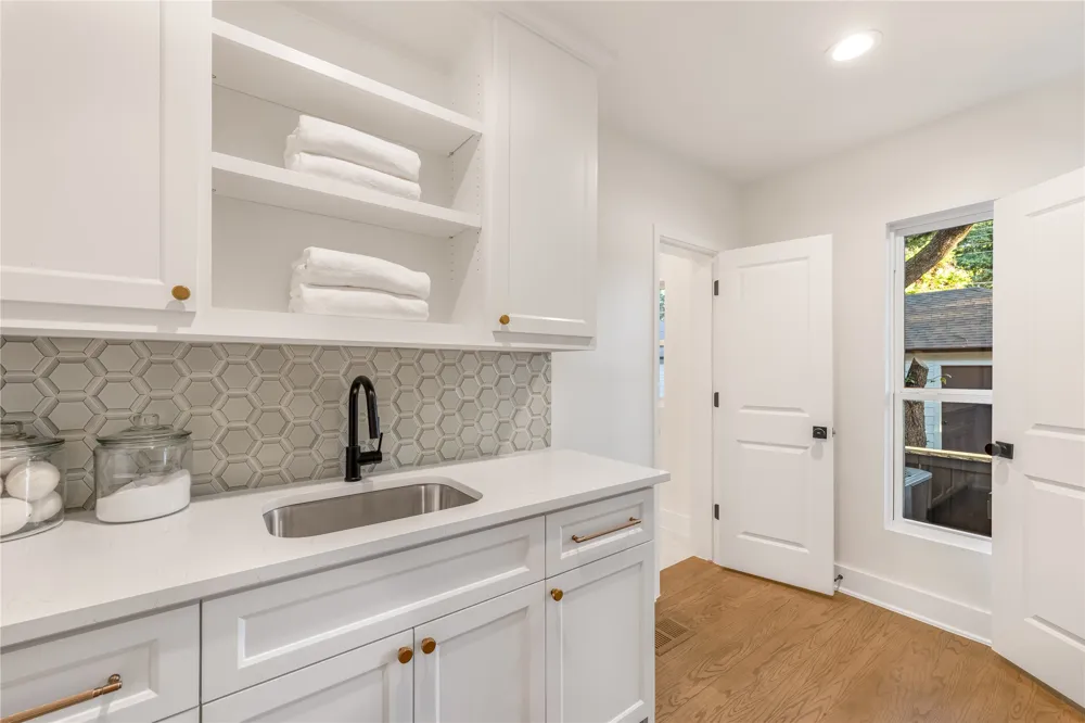 4541 Westway Avenue Highland Park, TX 75205
