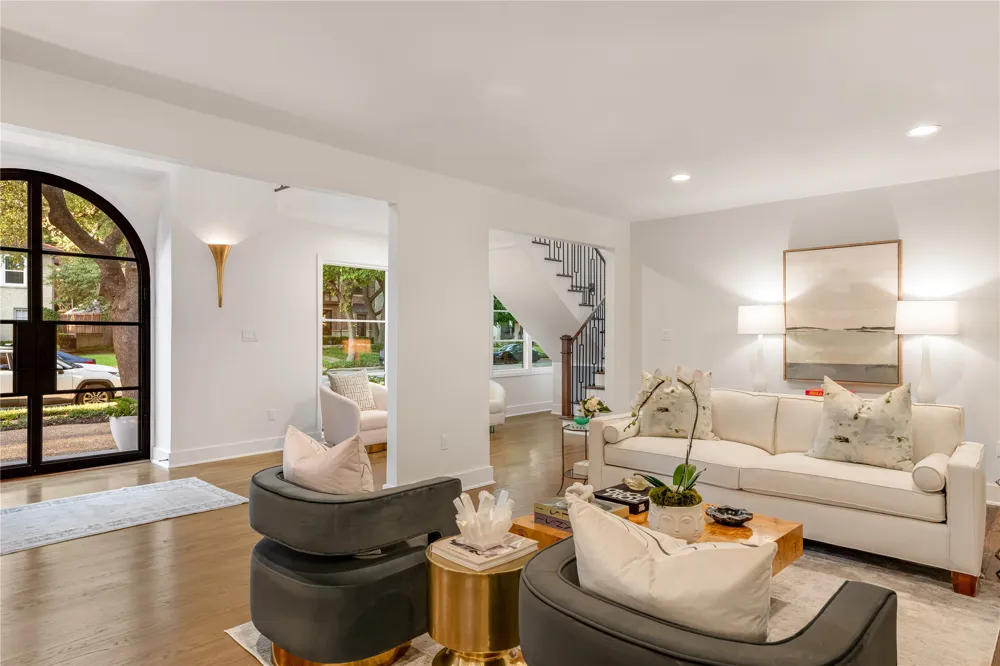 4541 Westway Avenue Highland Park, TX 75205
