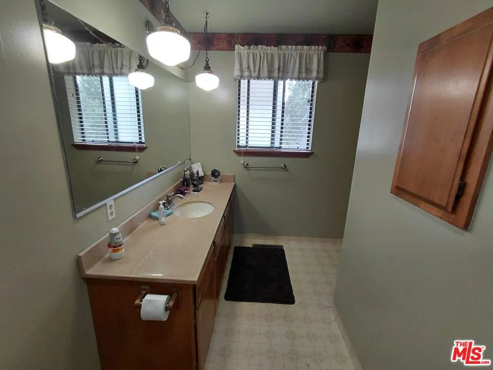 3721 Copco Road Hornbrook, CA 96044