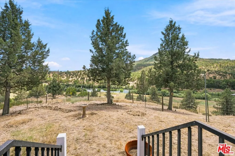 3721 Copco Road Hornbrook, CA 96044