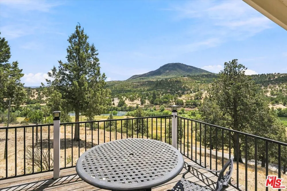 3721 Copco Road Hornbrook, CA 96044