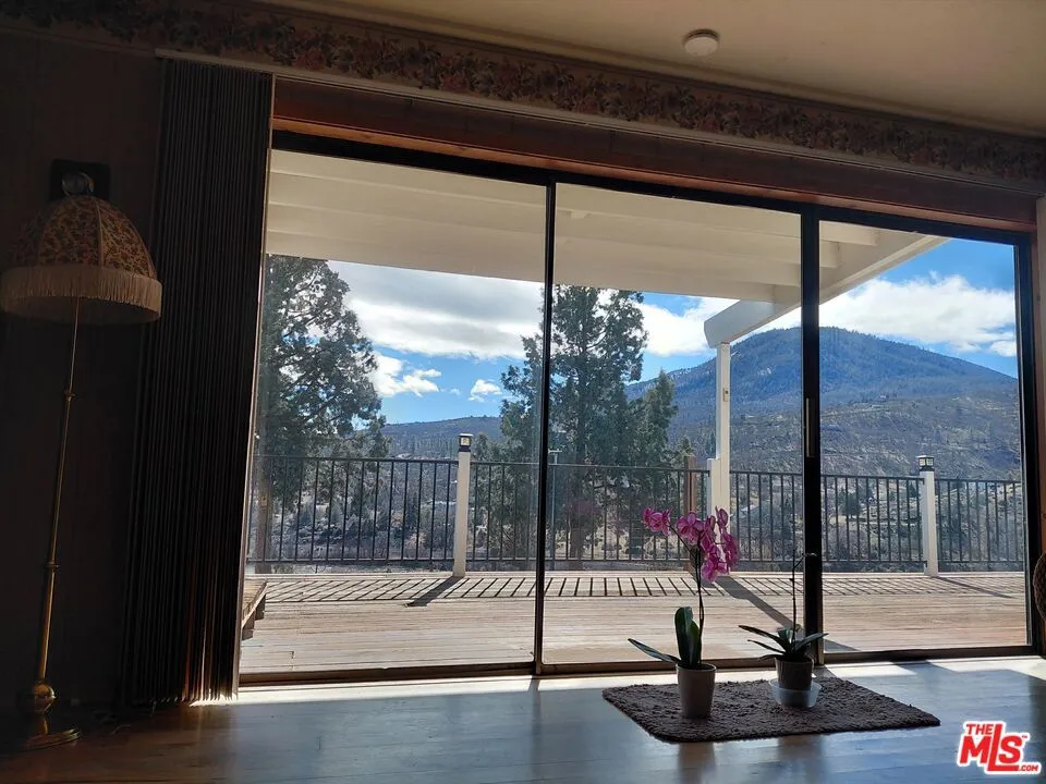 3721 Copco Road Hornbrook, CA 96044