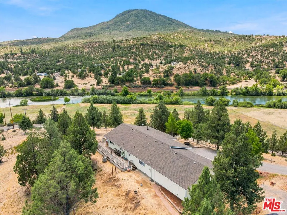 3721 Copco Road Hornbrook, CA 96044