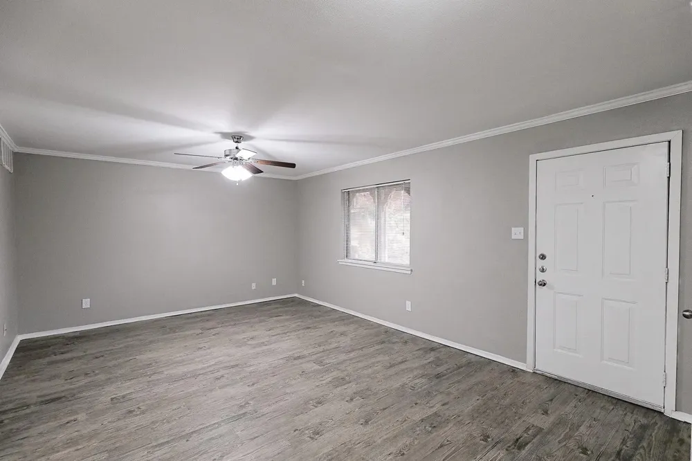 8100 N Mopac Expressway #03-111 Austin, TX 78759