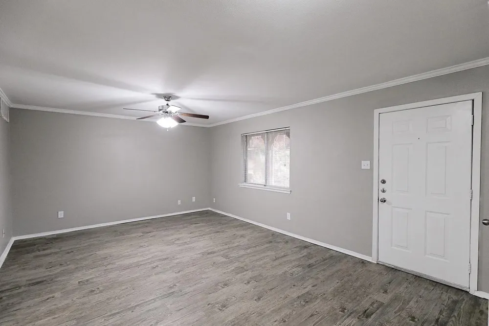 8100 N Mopac Expressway #03-111 Austin, TX 78759