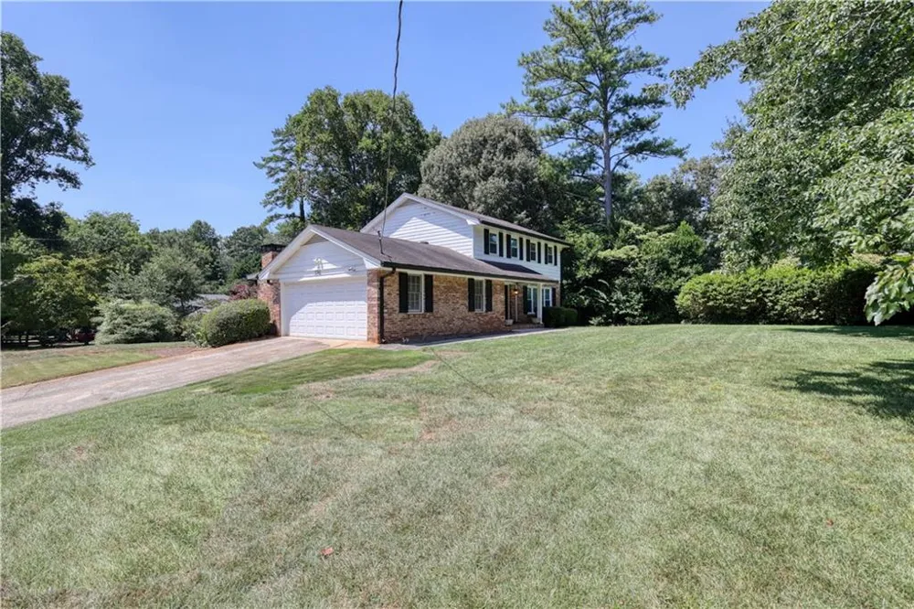1741 Beauregard Drive SW Lilburn, GA 30047