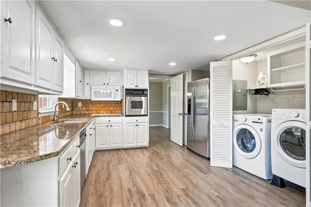 1741 Beauregard Drive SW Lilburn, GA 30047