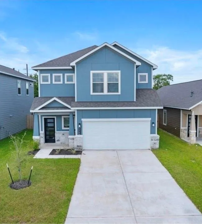 503 Zeus Mountains Drive Crosby, TX 77532