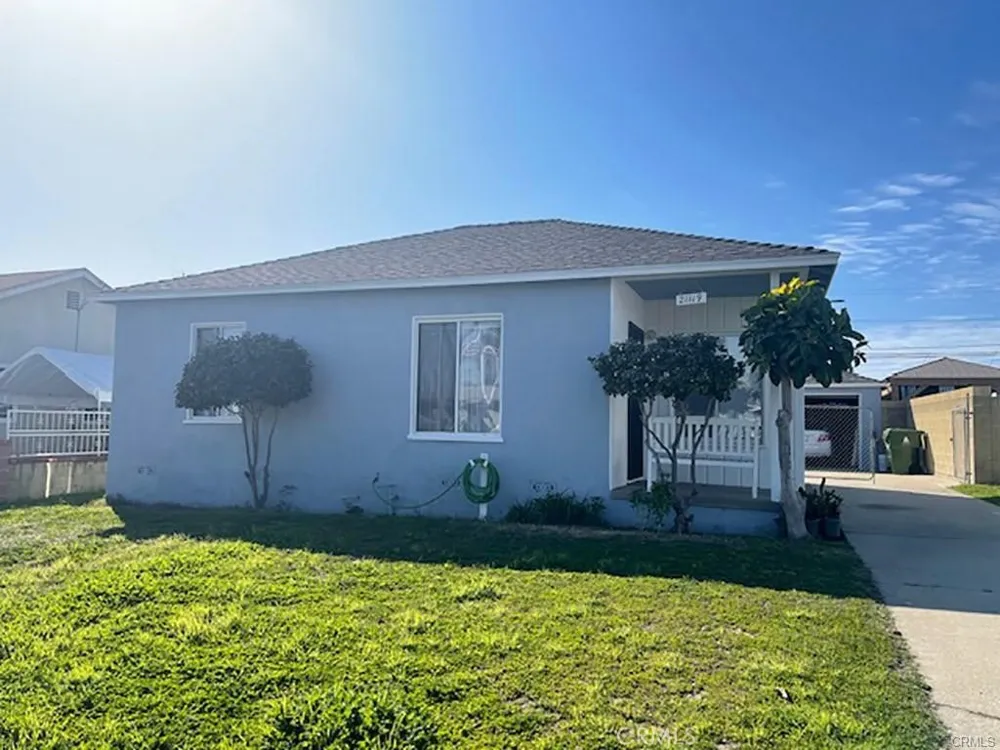 21119 La Salle Los Angeles, CA 90501