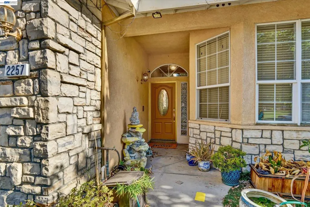 2257 Octavia Court Tracy, CA 95377