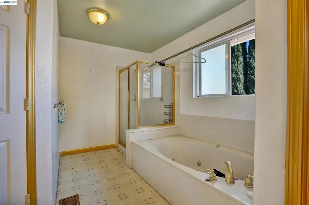 2257 Octavia Court Tracy, CA 95377