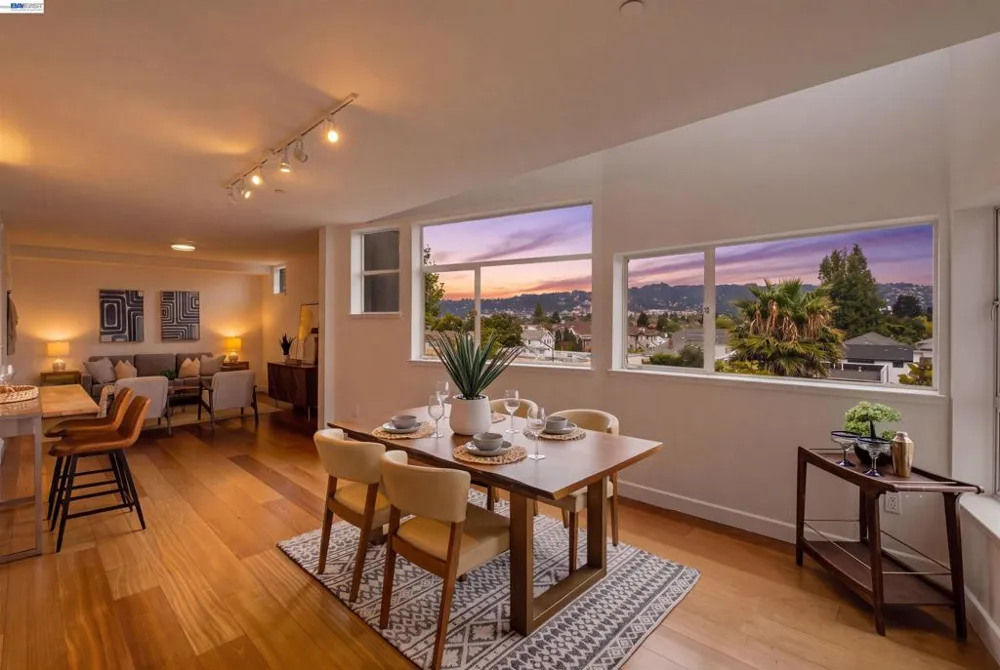 6501 San Pablo Ave #407 Oakland, CA 94608