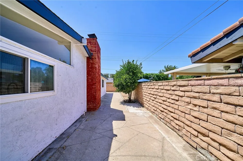 14839 Gandesa Road La Mirada, CA 90638