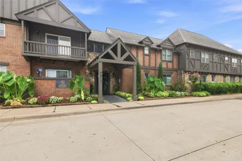 4517 S Peoria Avenue #23