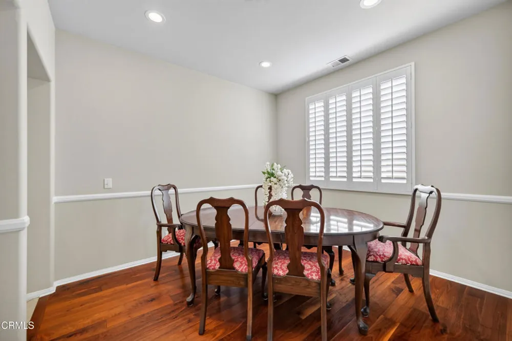 3889 Angeline Street Thousand Oaks, CA 91320