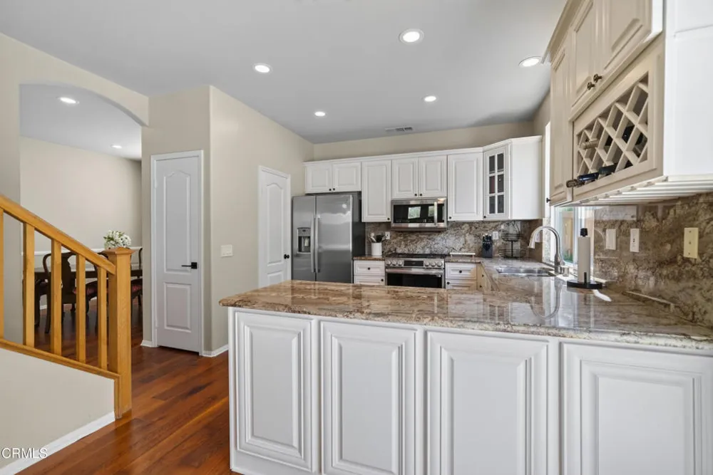 3889 Angeline Street Thousand Oaks, CA 91320