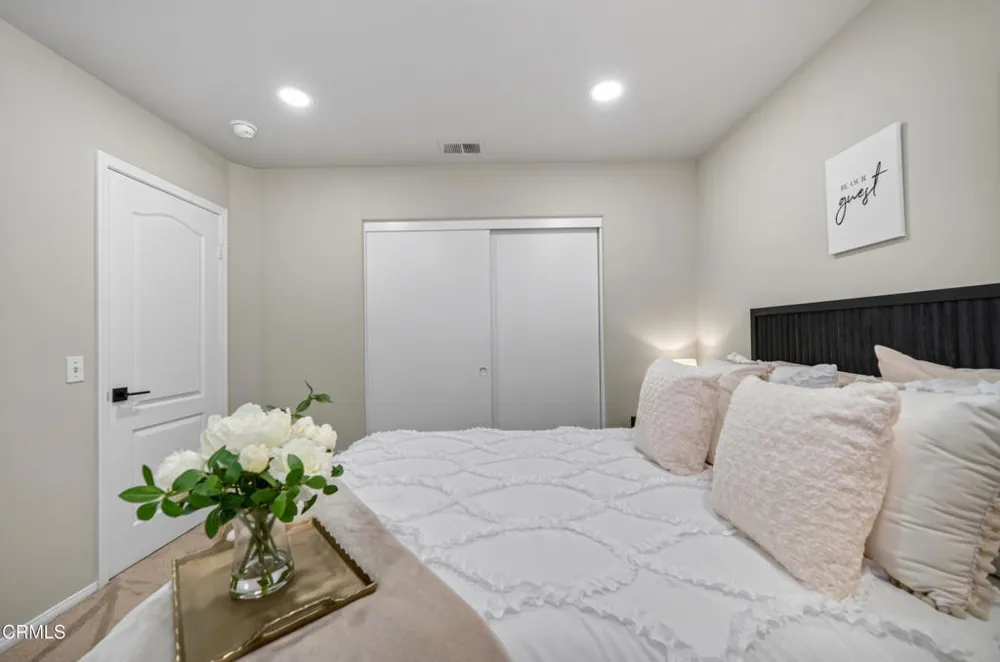3889 Angeline Street Thousand Oaks, CA 91320