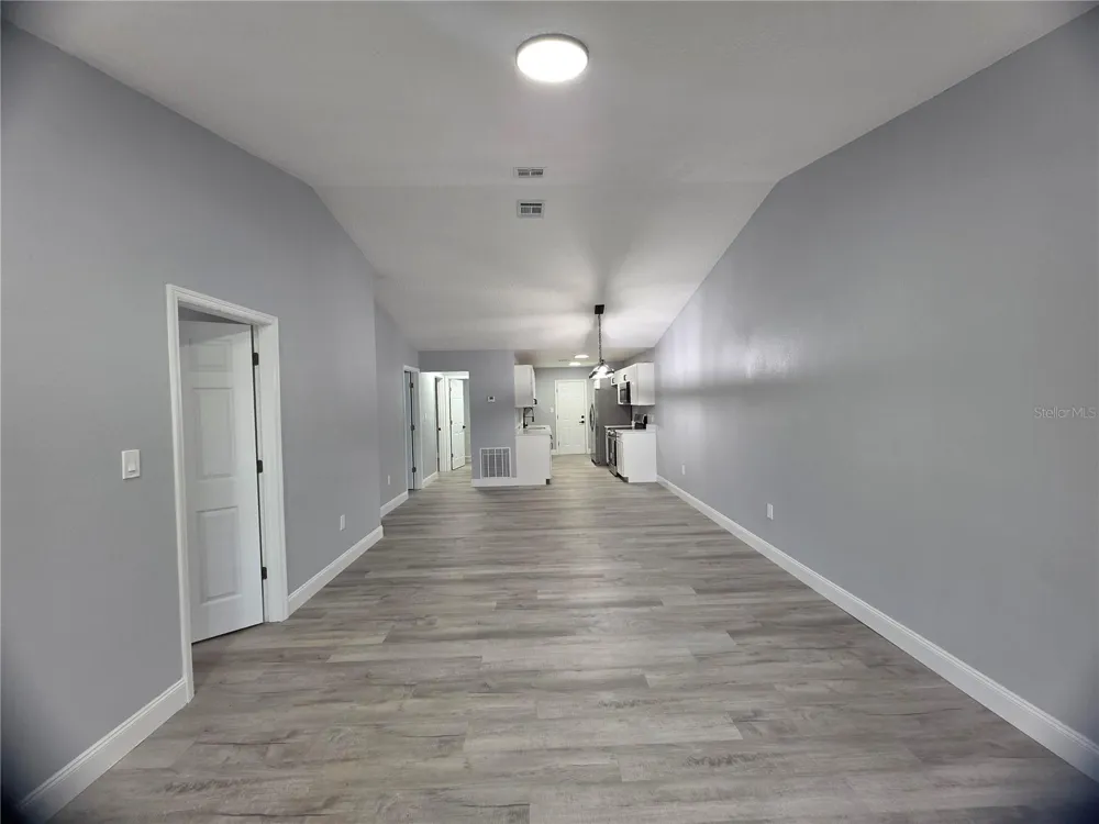 1422 PLYMOUTH AVENUE Mount Dora, FL 32757