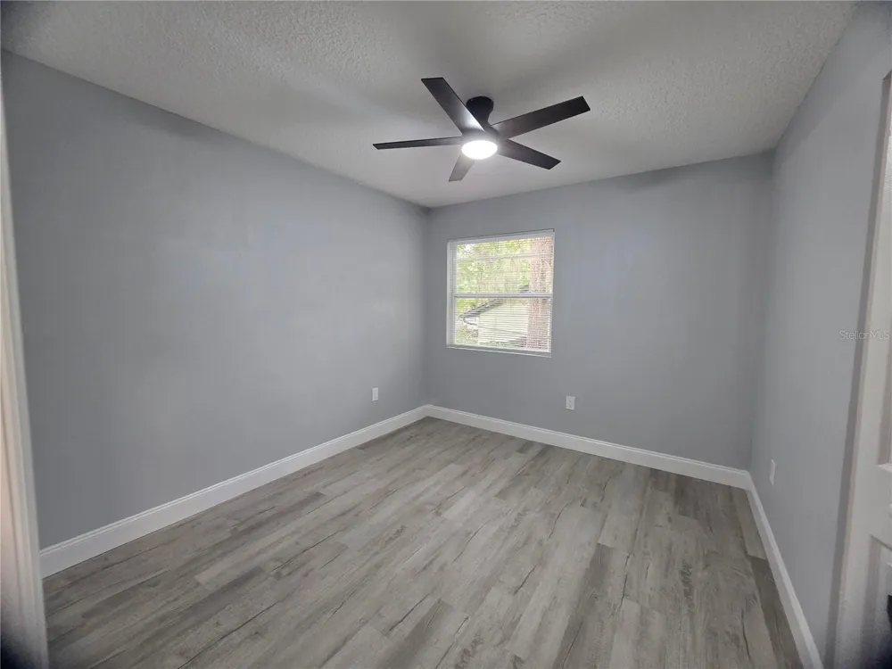 1422 PLYMOUTH AVENUE Mount Dora, FL 32757
